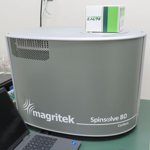 卓上NMR分光計 (80 MHz)